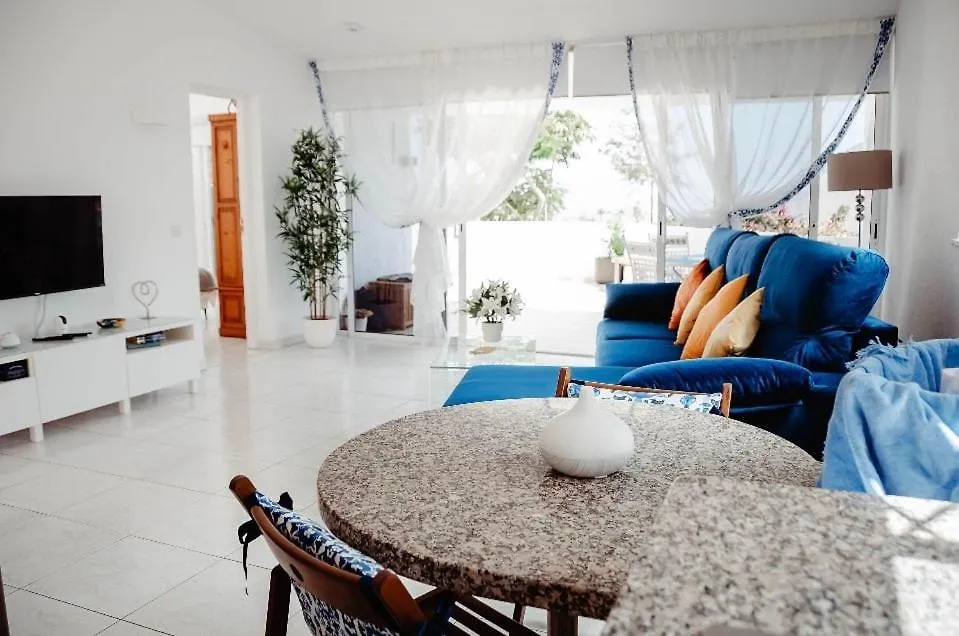 Happy Place, Chayofa Villa